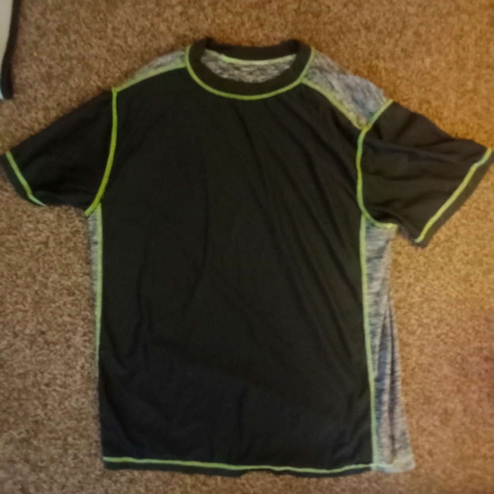Men's shirt